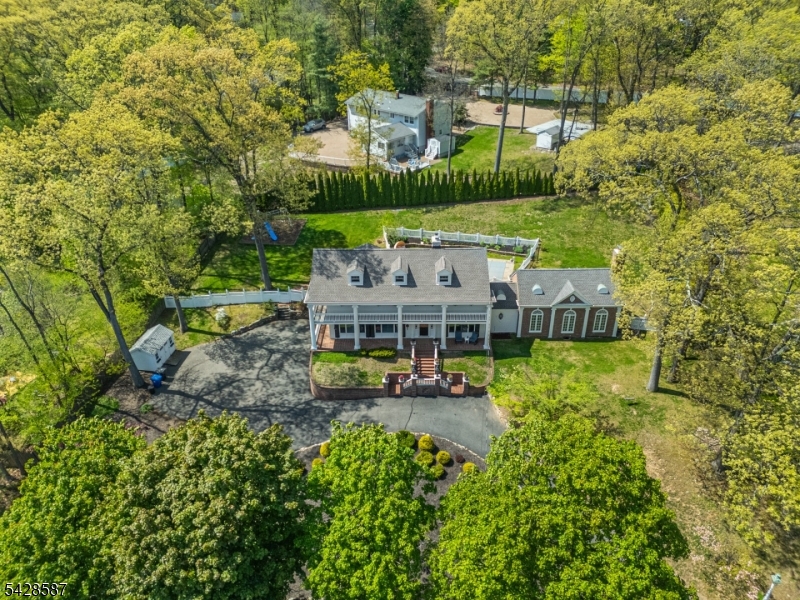 45 Junard Dr