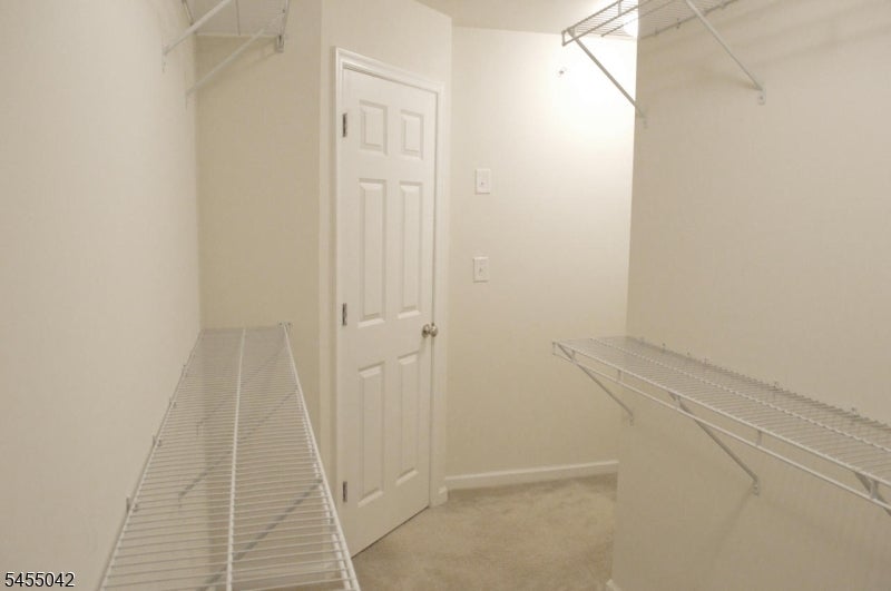 80 Albert Ct