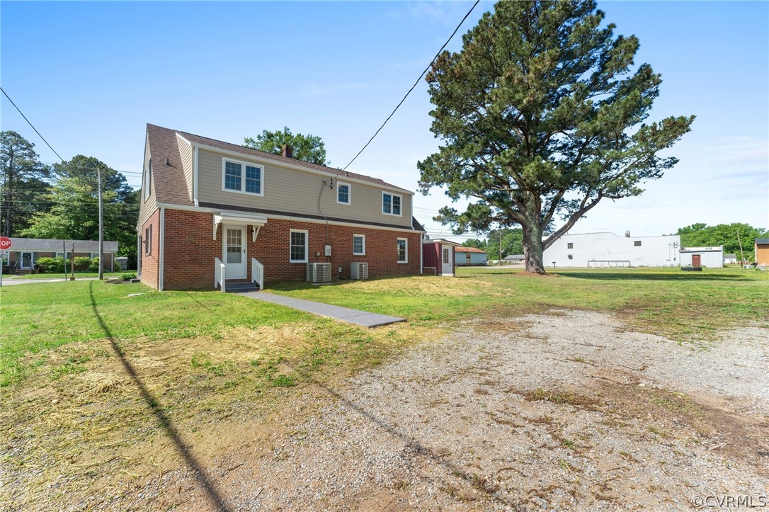 13129 Lee Ave