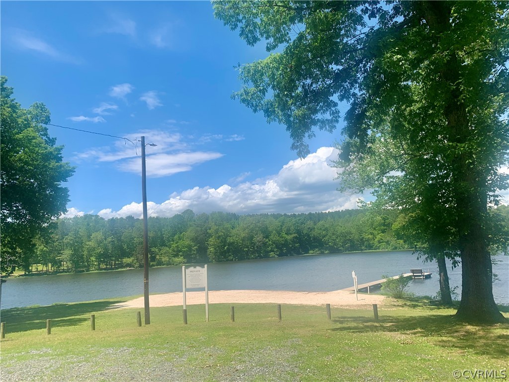 7 Lakeside Drive Ext