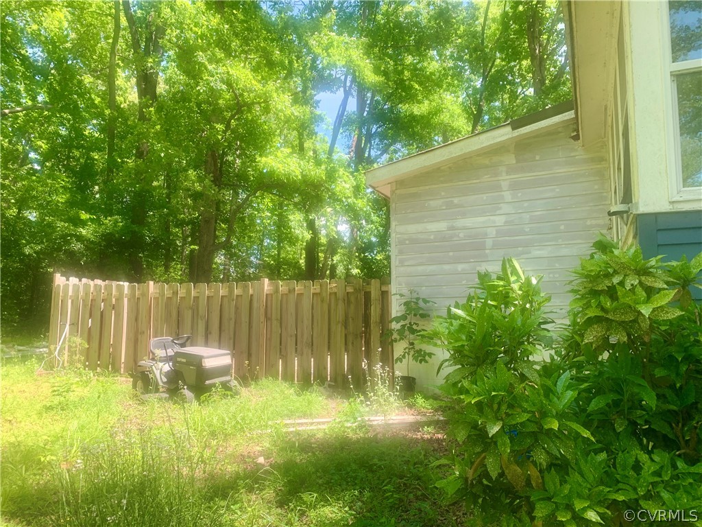 7 Lakeside Drive Ext