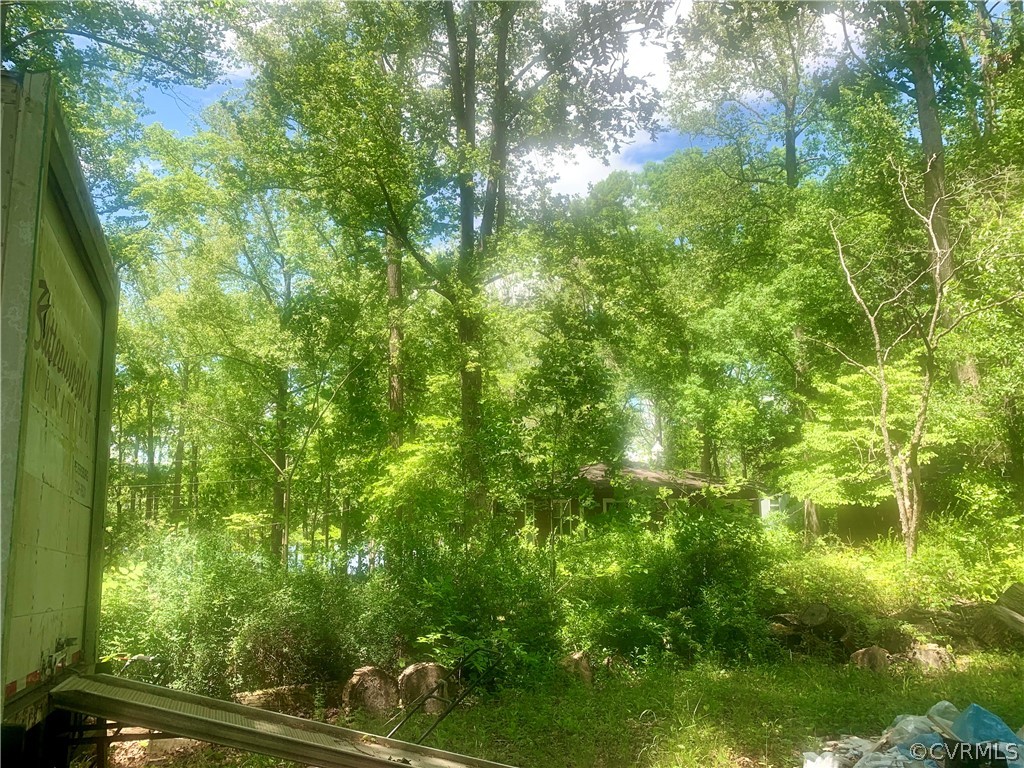7 Lakeside Drive Ext