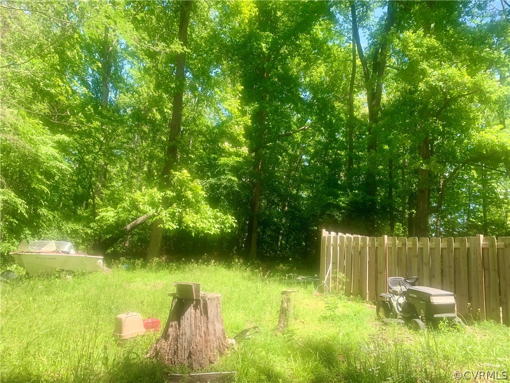 7 Lakeside Drive Ext