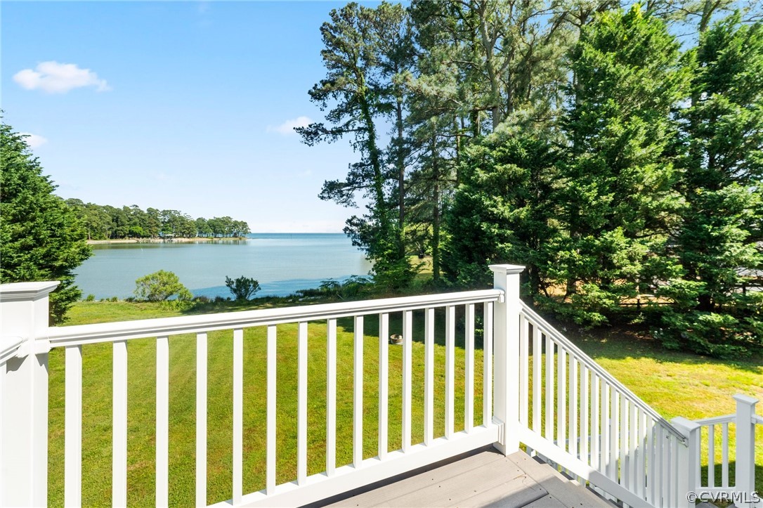 415 Hopedale Farm Rd