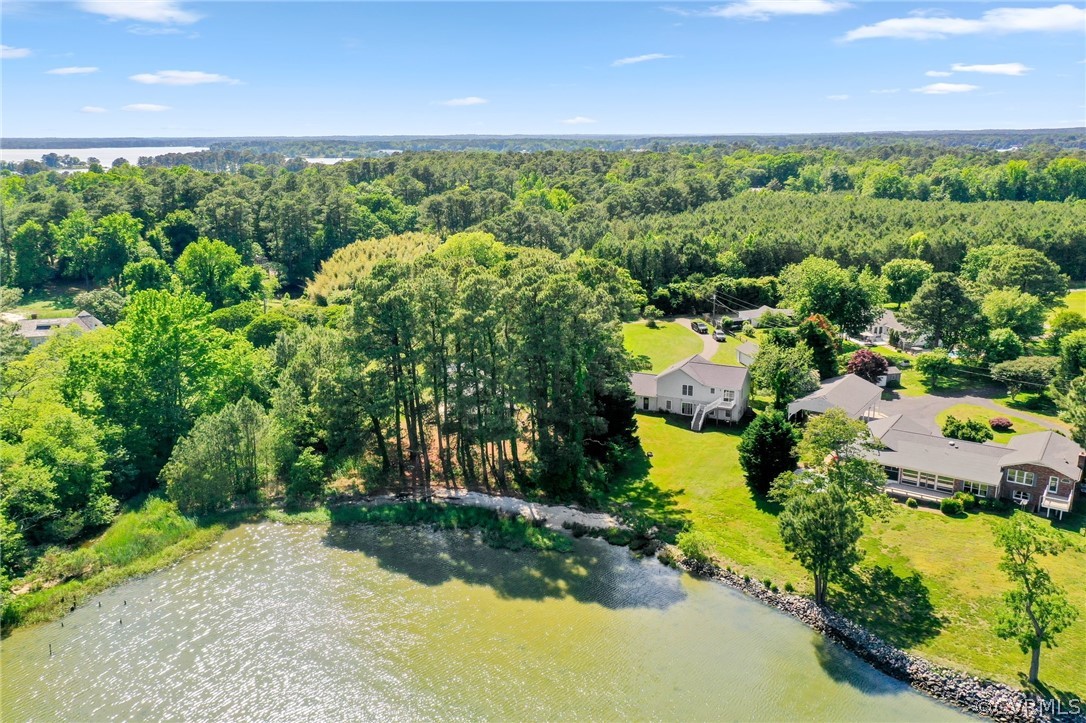 415 Hopedale Farm Rd