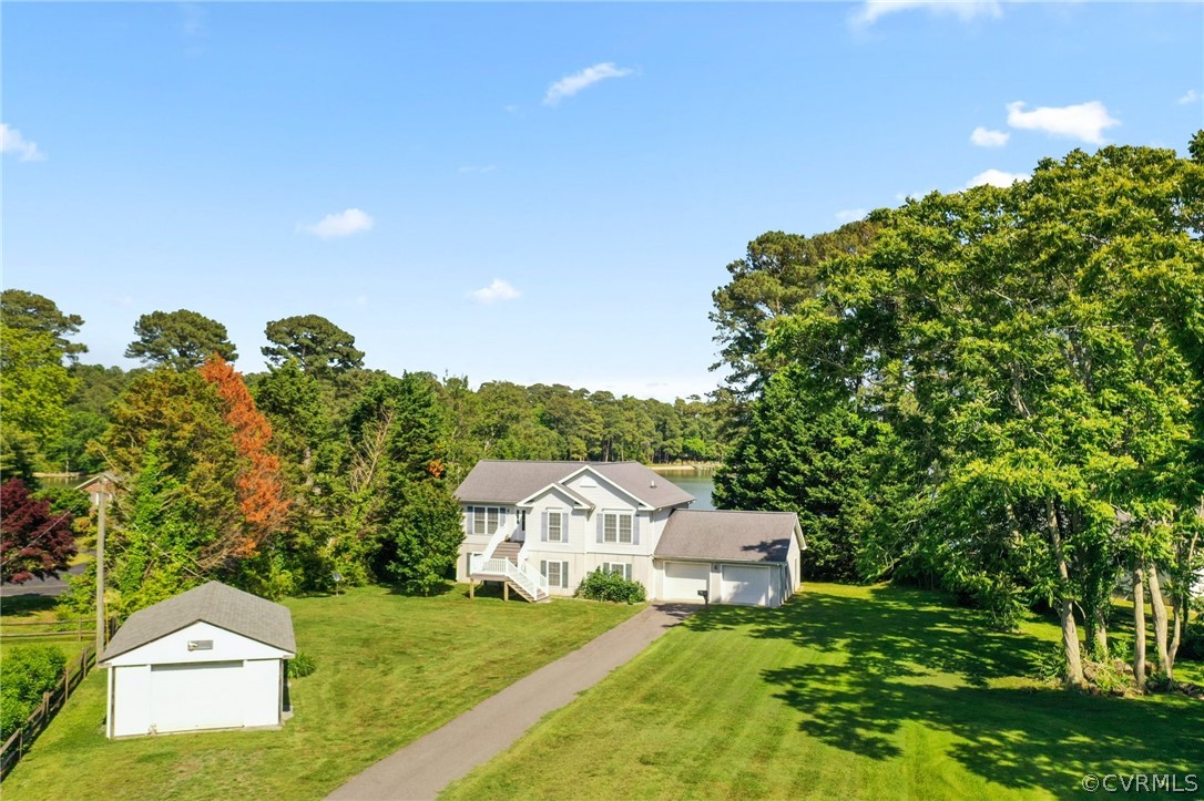 415 Hopedale Farm Rd