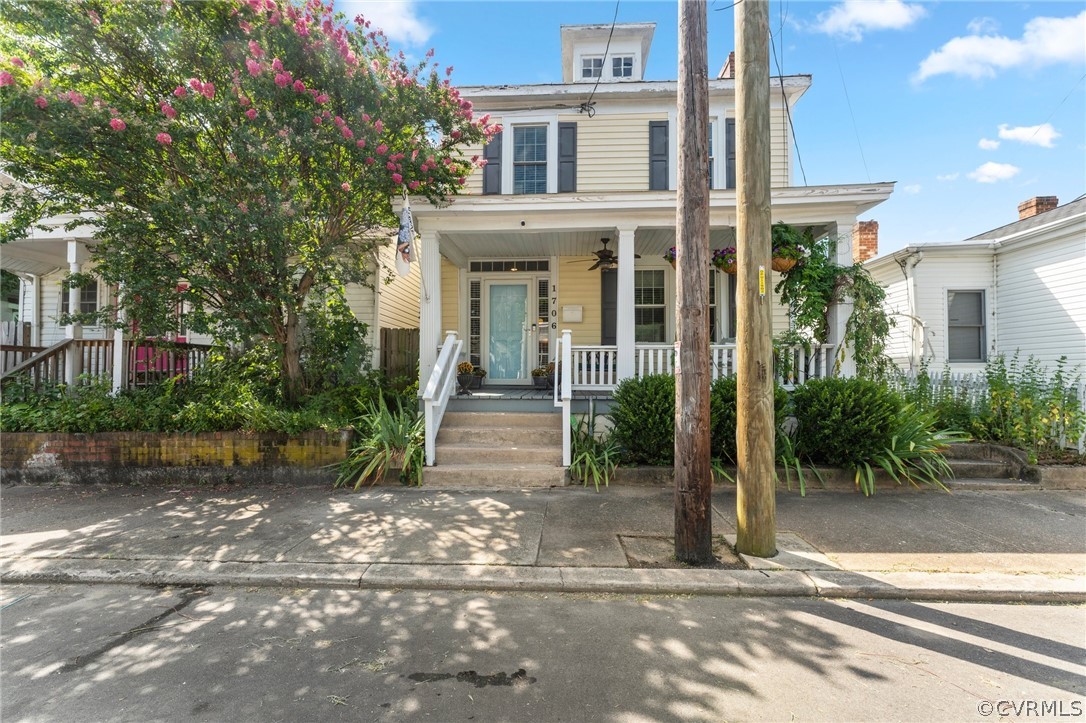 1706 Stockton St