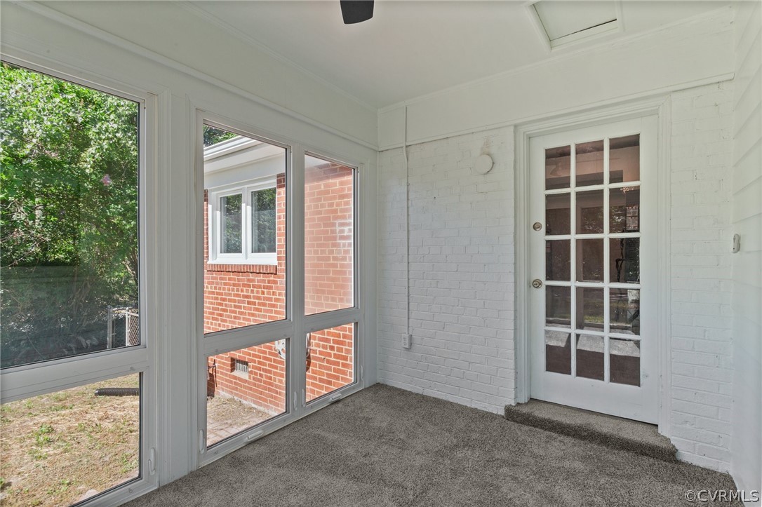3012 Manor Dr