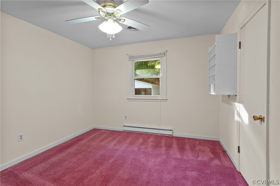 2404 Roland Rd