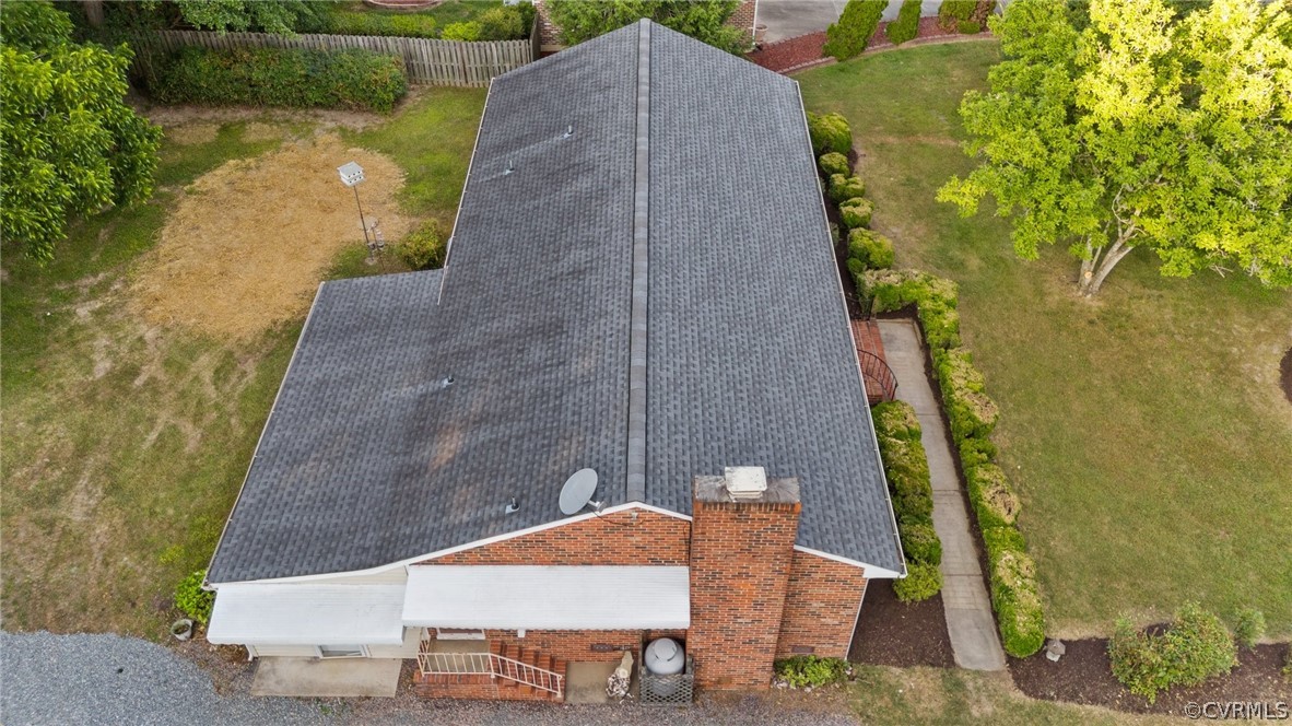 2404 Roland Rd