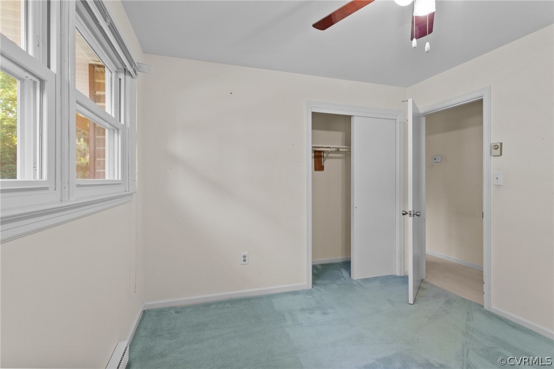 2404 Roland Rd