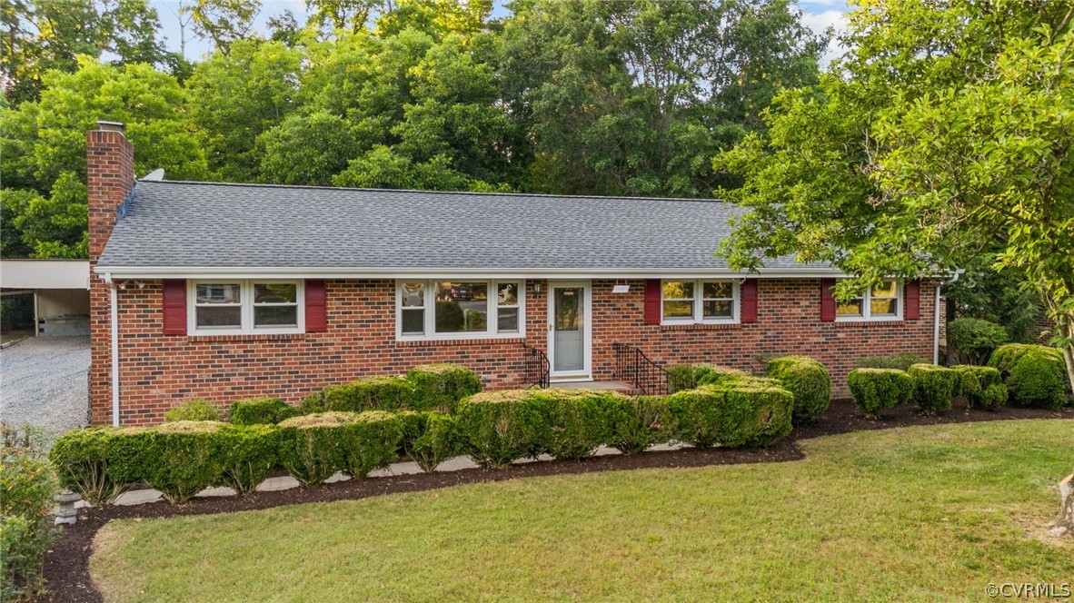 2404 Roland Rd
