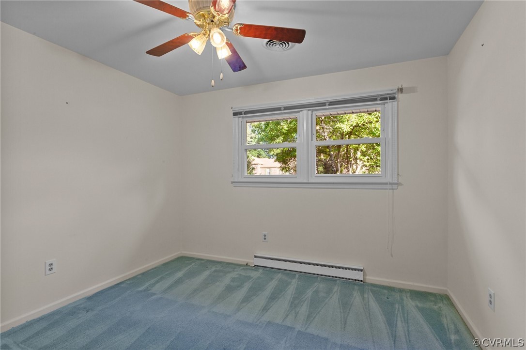 2404 Roland Rd