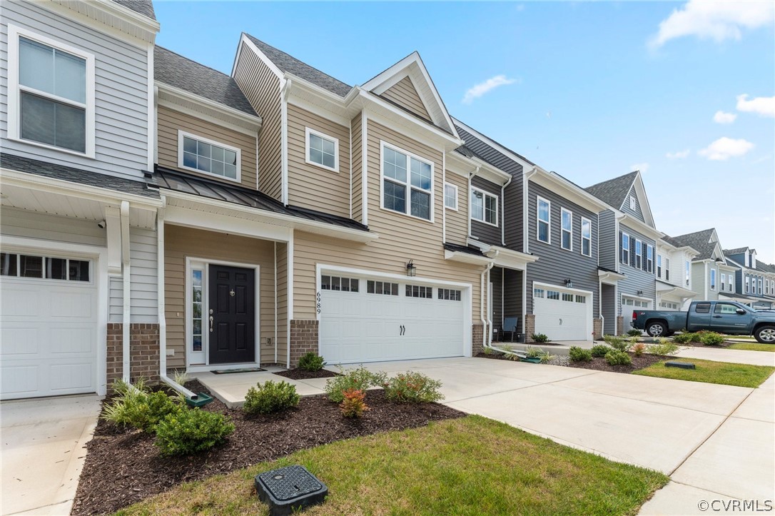 6989 Leire Ln