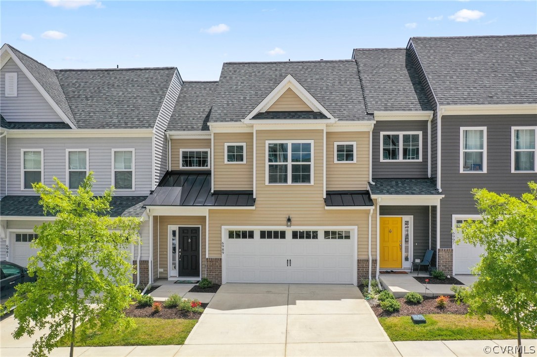 6989 Leire Ln
