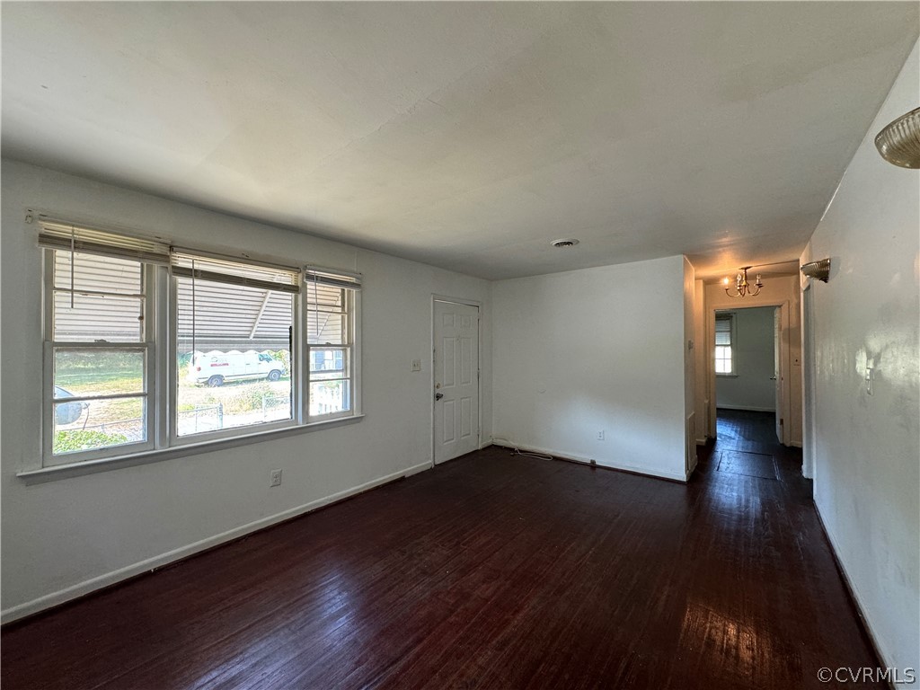419 Porterville St