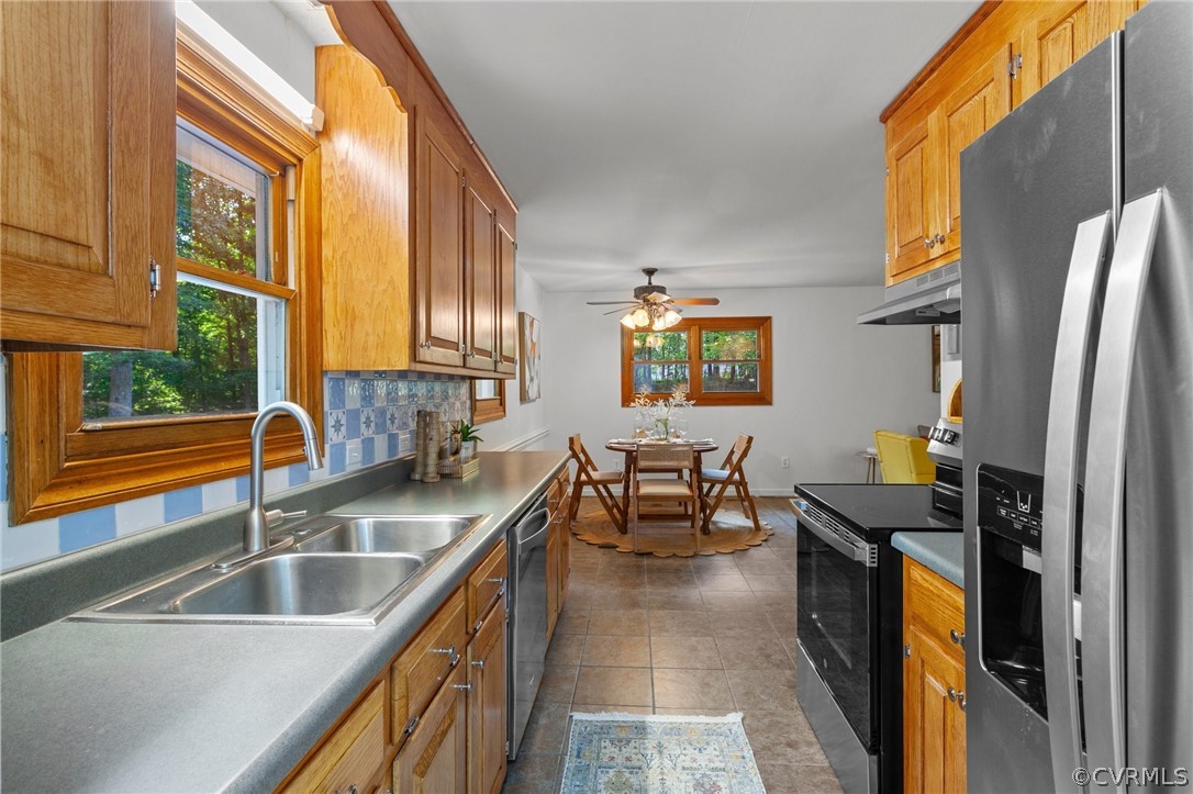 625 Robertson Town Rd