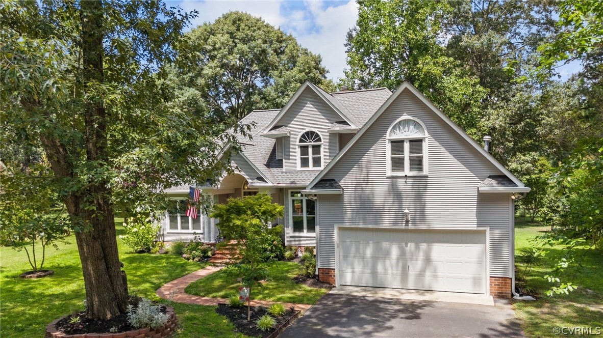 4732 Pompton Ln