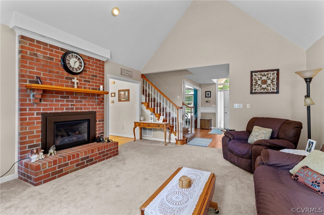 4732 Pompton Ln