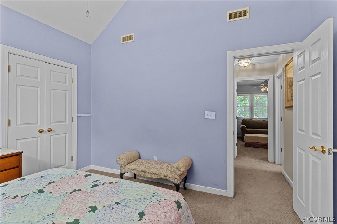 4732 Pompton Ln