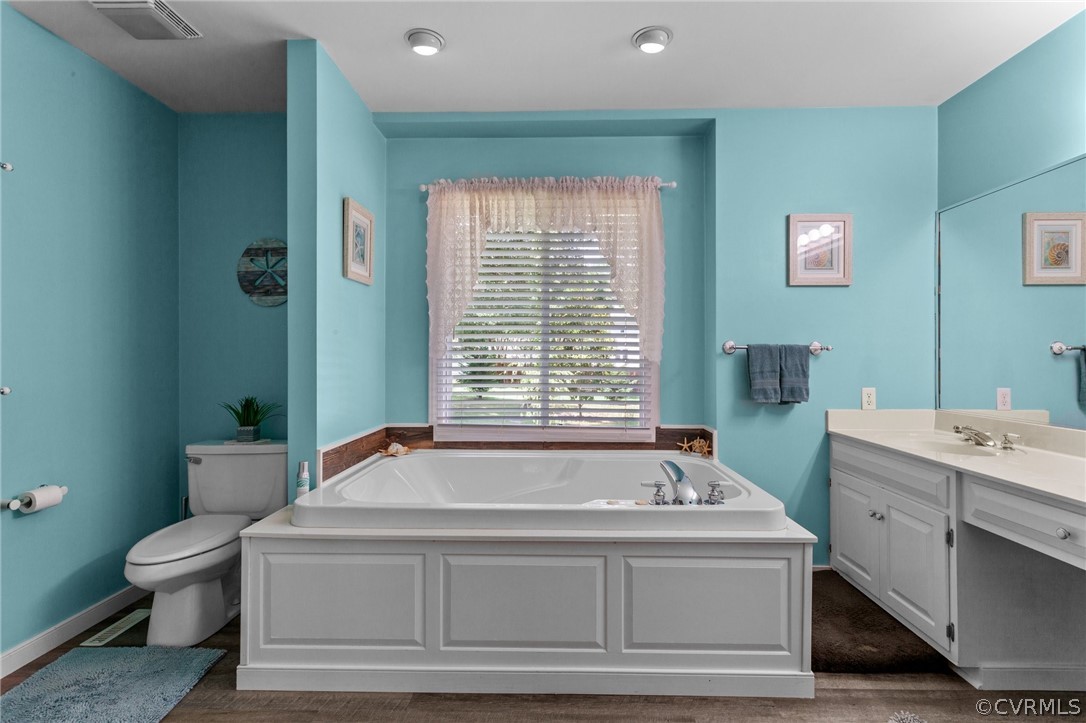 4732 Pompton Ln