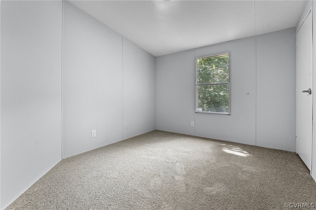 1172 Hendricks Rd