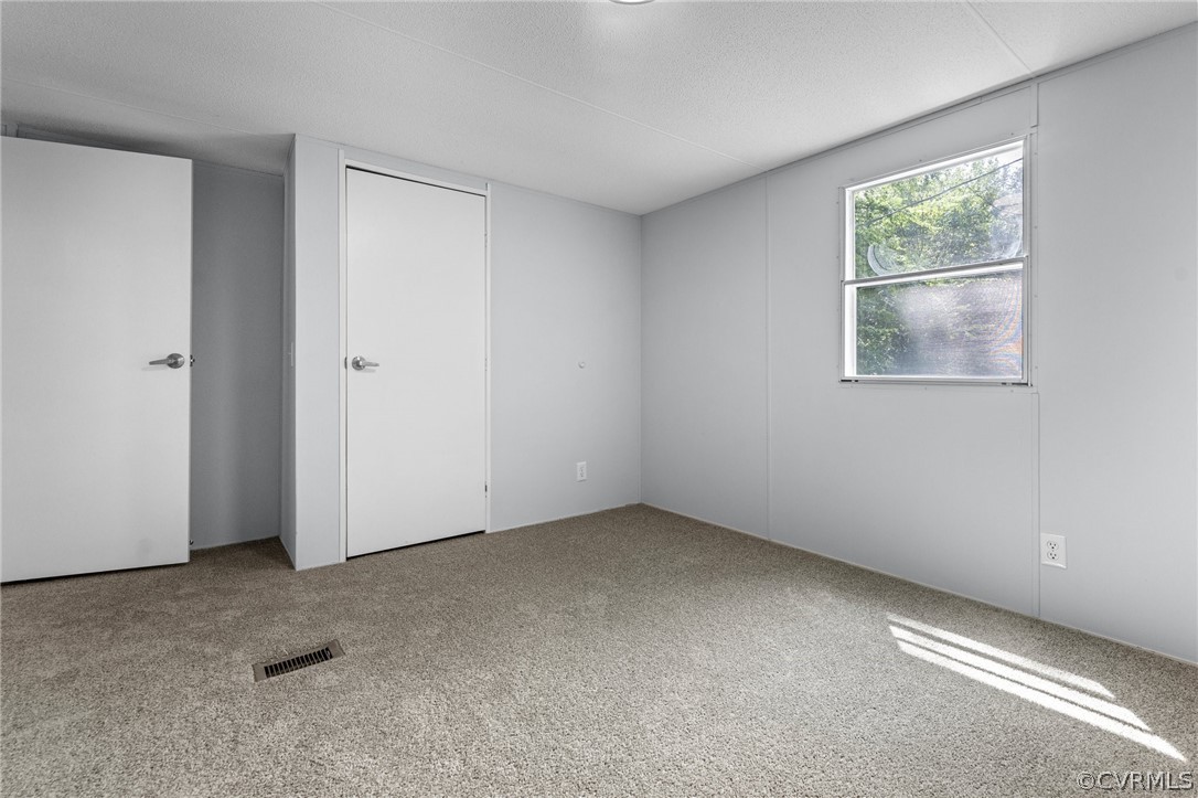 1172 Hendricks Rd