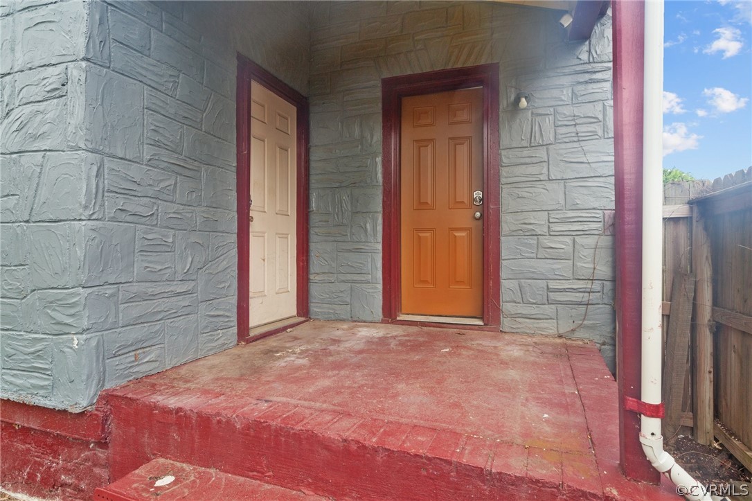 2107 Miller Ave