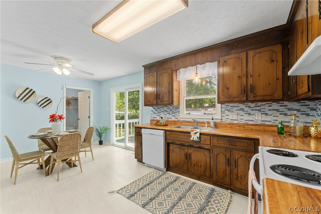 6804 Sika Ct