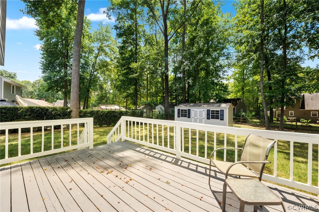 6804 Sika Ct