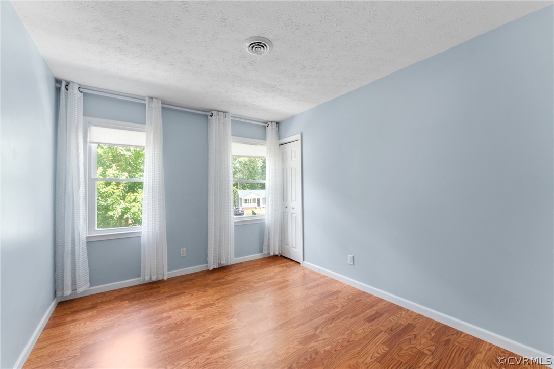 6804 Sika Ct