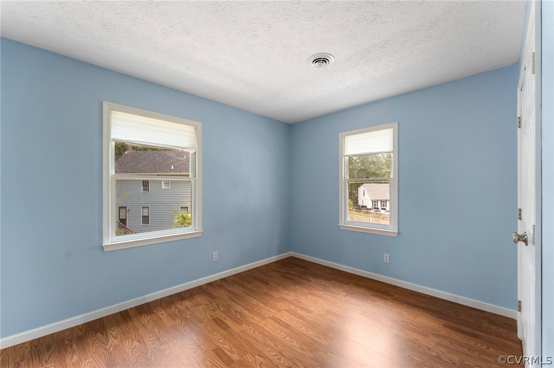 6804 Sika Ct
