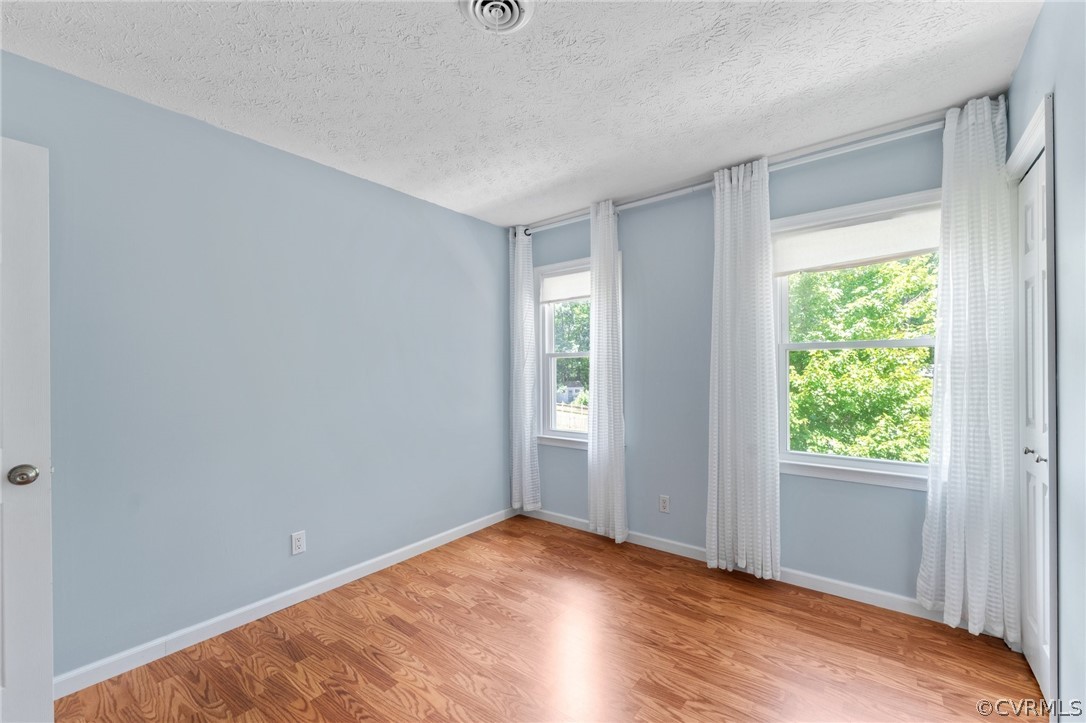 6804 Sika Ct