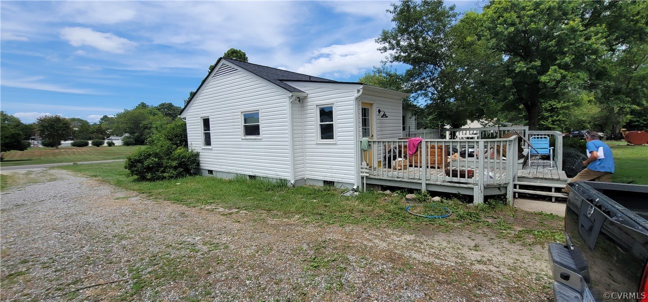 243 Hanover Rd