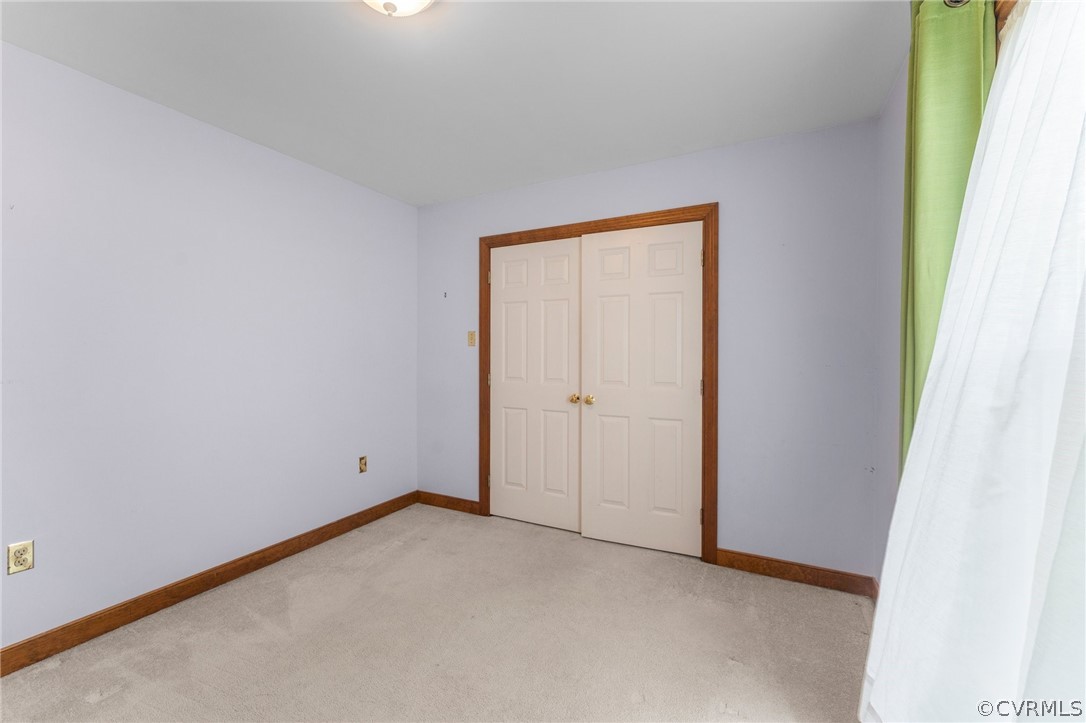 8027 Mike Mundie Ln