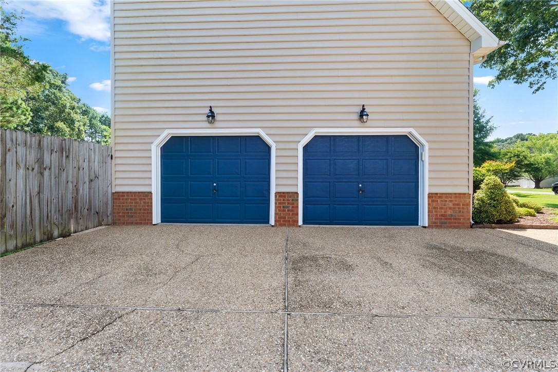 4799 Williamsburg Glade