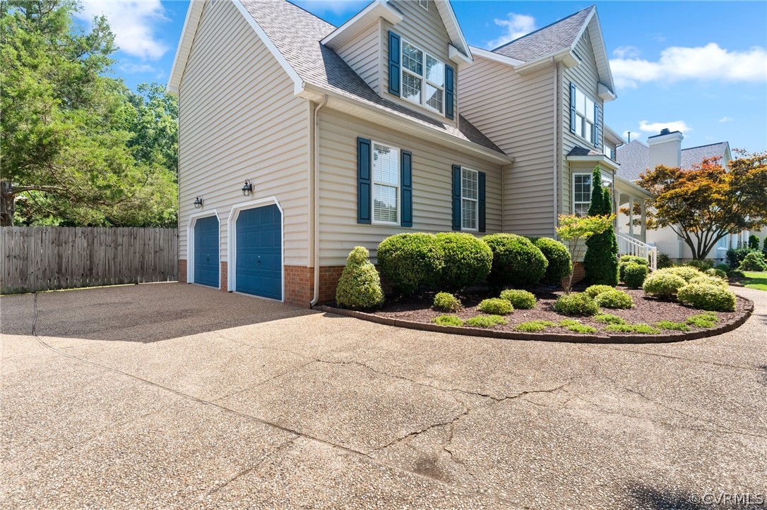 4799 Williamsburg Glade