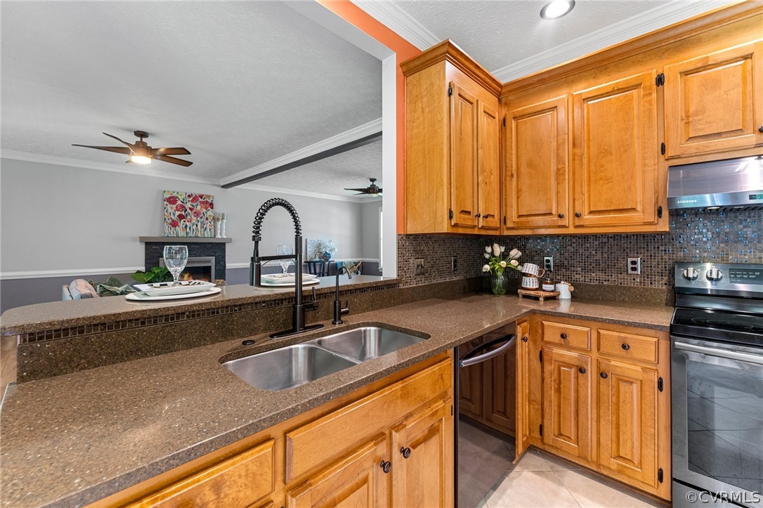 4799 Williamsburg Glade