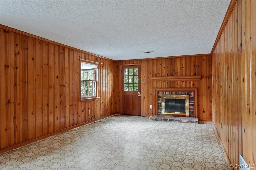 2510 Lauderdale Dr