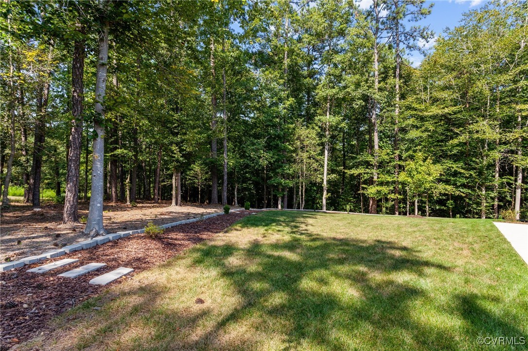 5830 Chaucer Park