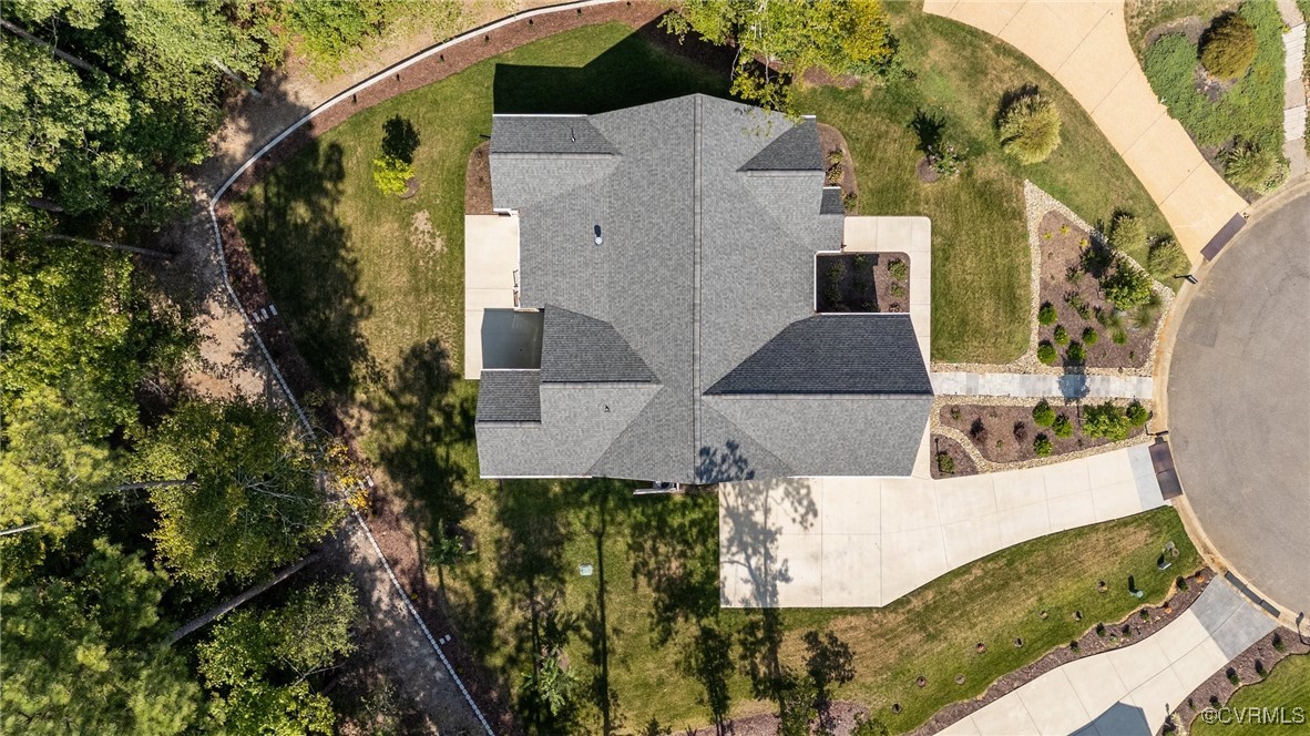 5830 Chaucer Park