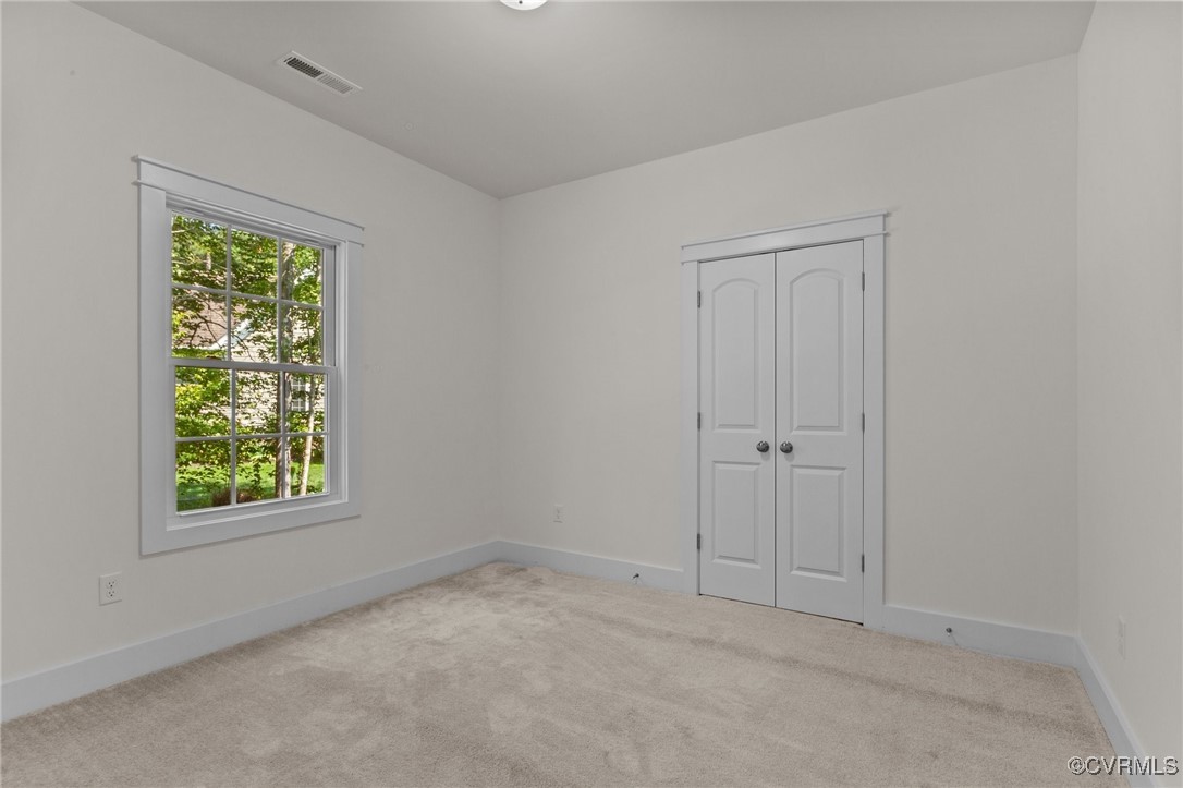 5830 Chaucer Park
