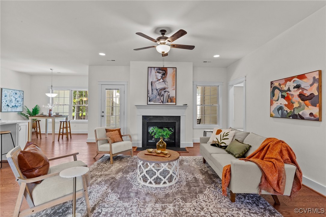 5830 Chaucer Park