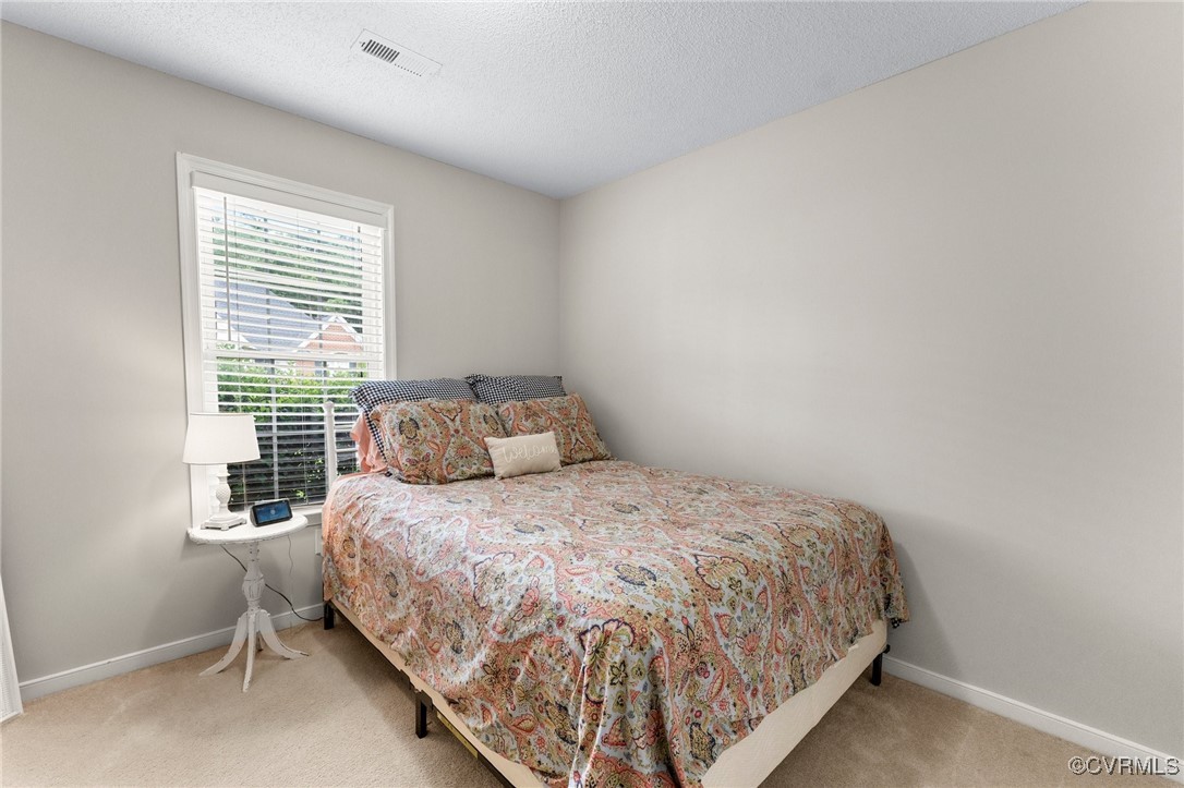 117 Carriage Point Ln