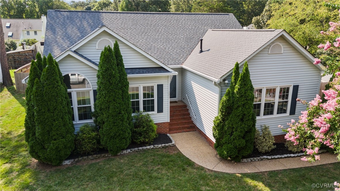 1701 Pine Edge Ln