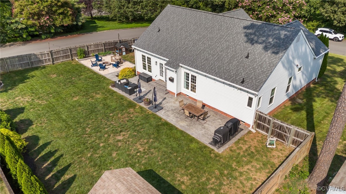 1701 Pine Edge Ln
