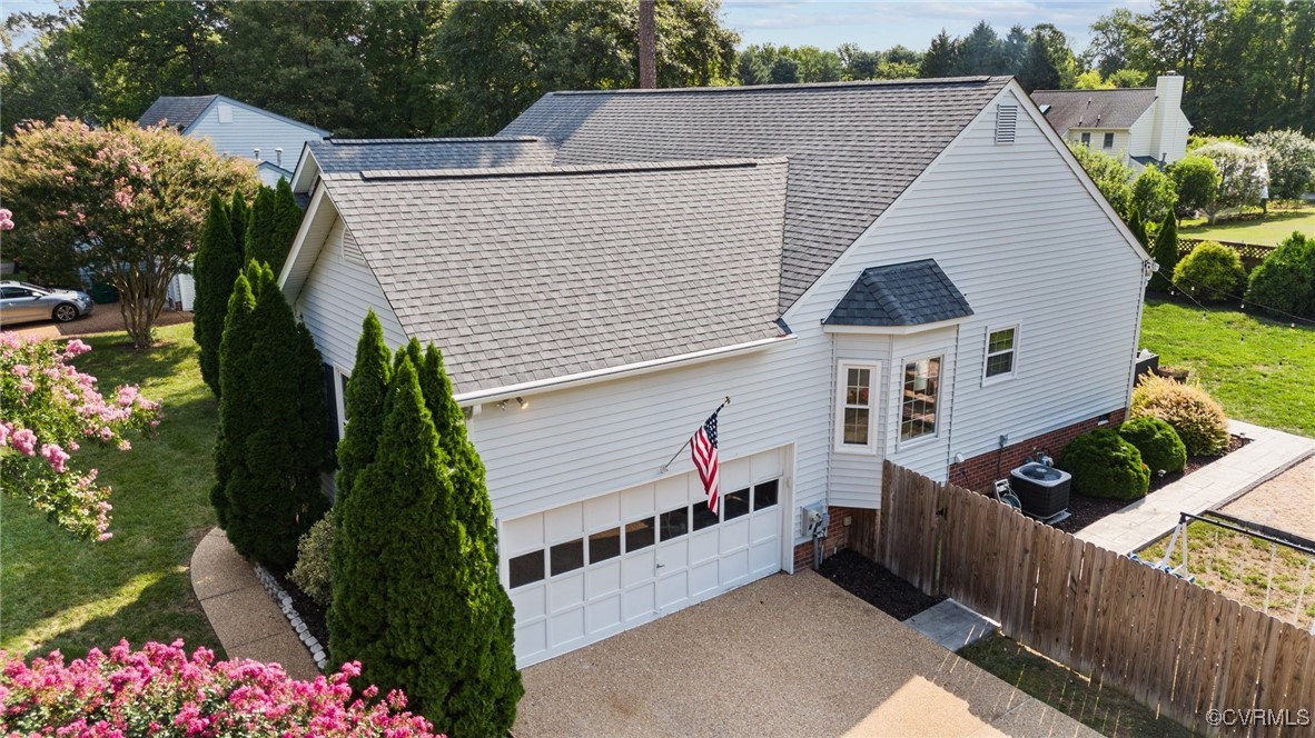 1701 Pine Edge Ln