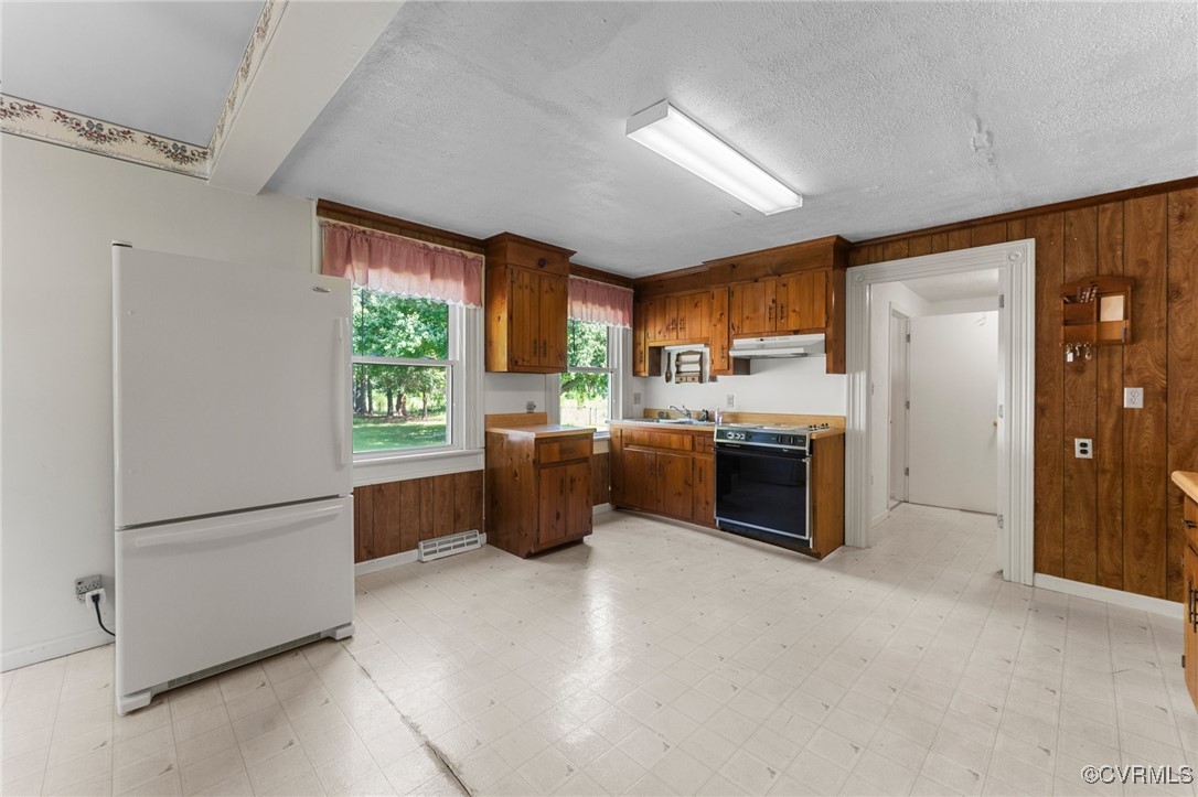 25120 Cox Rd