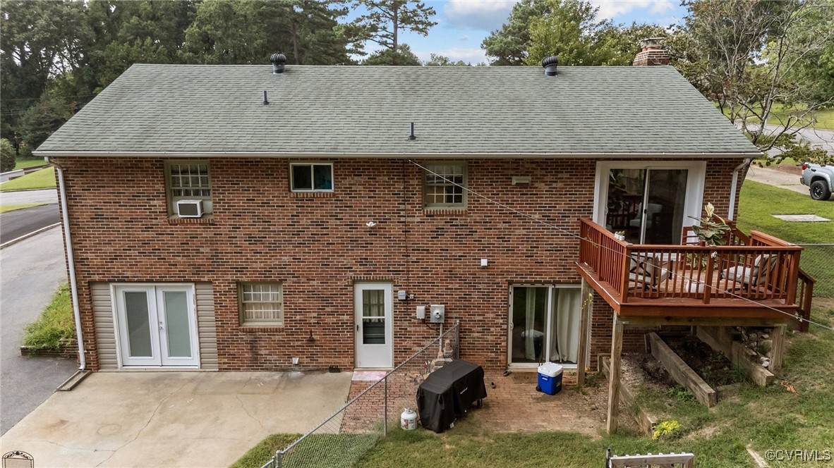 7300 Princess Anne Dr