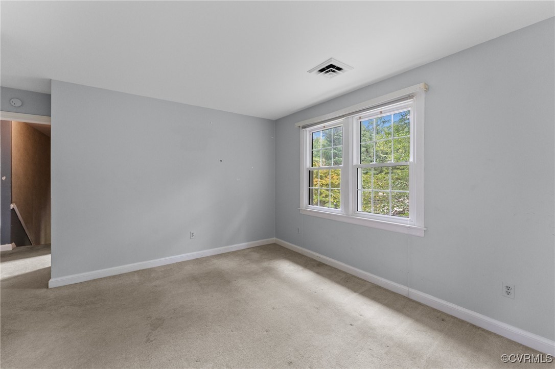 1633 Kings Rd